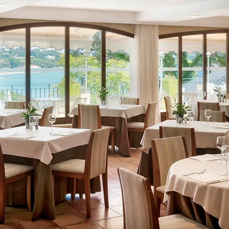 Ilunion Caleta Park Hotel 4*