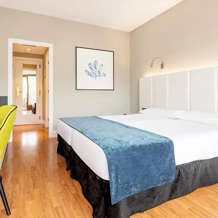 Hotel Ilunion Caleta Park
